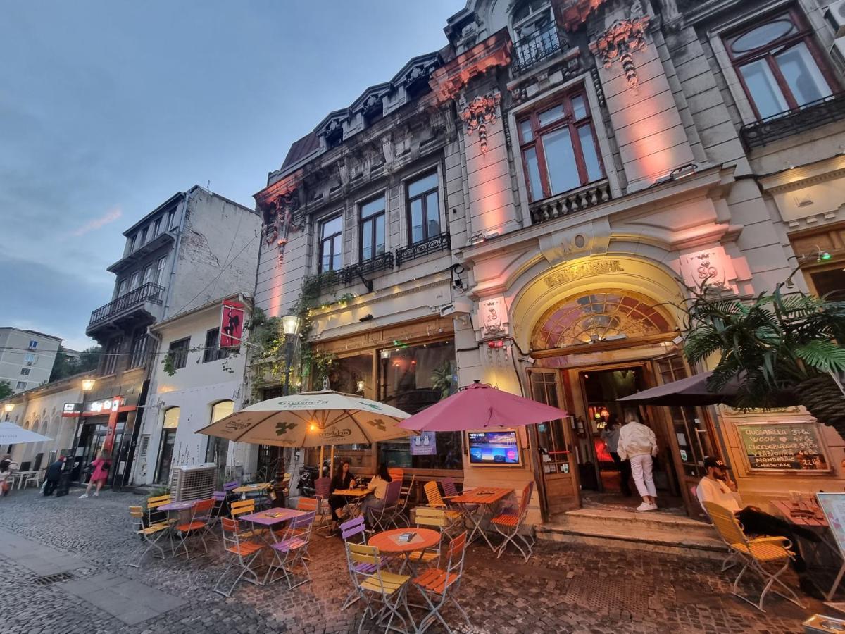 Bucharest At Night Daire Dış mekan fotoğraf